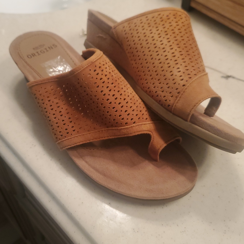 Earth Origins Tan Sandals with Perforated Design